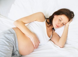 Сон во время беременности