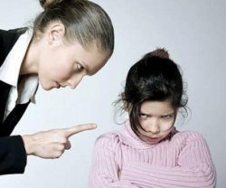 Как ругать ребенка за плохие отметки?