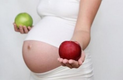 Полезны ли яблоки беременным женщинам?